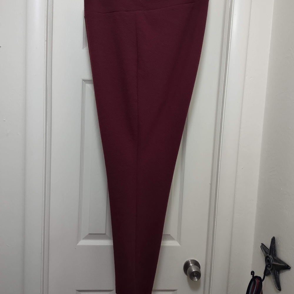 3XL LuLaRoe Jacquard Burgundy Luxe Leggings